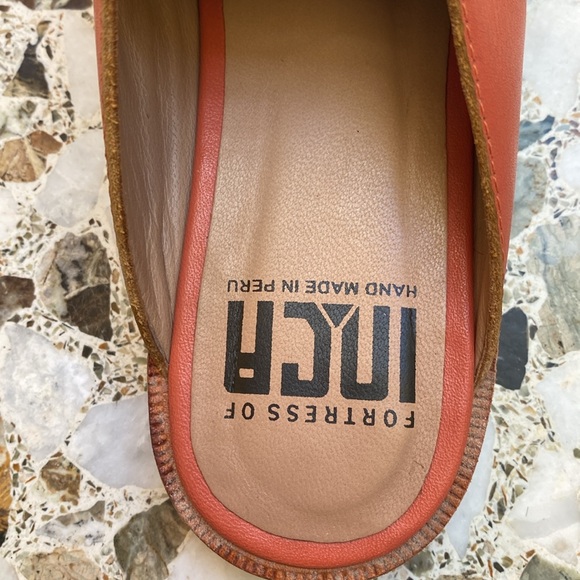 Handmade leather mules from Peru - Picture 5 of 5